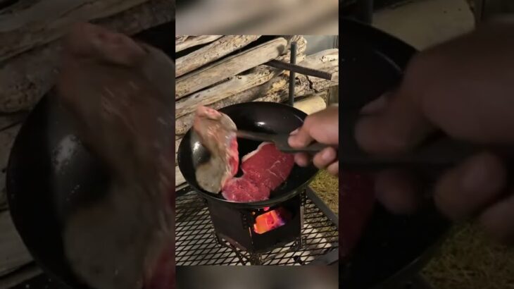 キャンプ初心者のお肉が食べたい！肉を焼いて見た！#shorts #キャンプ