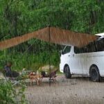 雨とひぐらし 涼しい山奥で犬連れ夫婦キャンプ