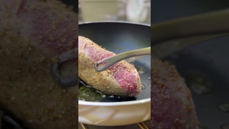 キャンプで食べる極肉料理【豚ヒレ肉のホワイトペッパーステーキ】　#キャンプ飯 #ステーキ #レシピ動画 #料理動画