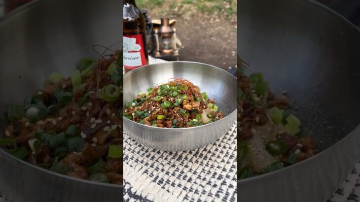 キャンプで本格エスニック油そば【グルテンフリー】フォー麺を使ってグルテンフリー
