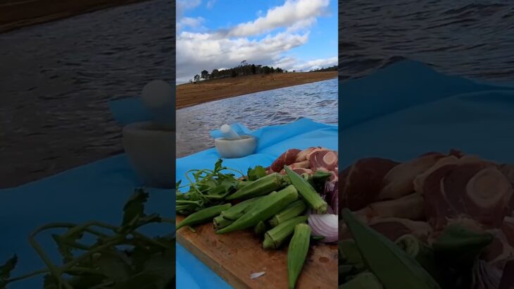 冬の湖で肉とオクラを料理｜癒しの自然サウンド