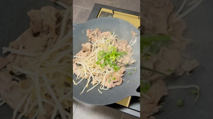 お家キャンプ飯もやし炒め#shorts#キャンプ #料理 #簡単レシピ #outdoors